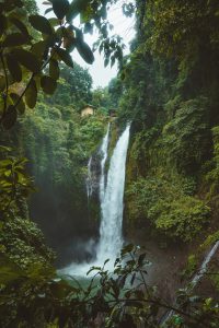 waterfall-marriage-proposal-ideas
